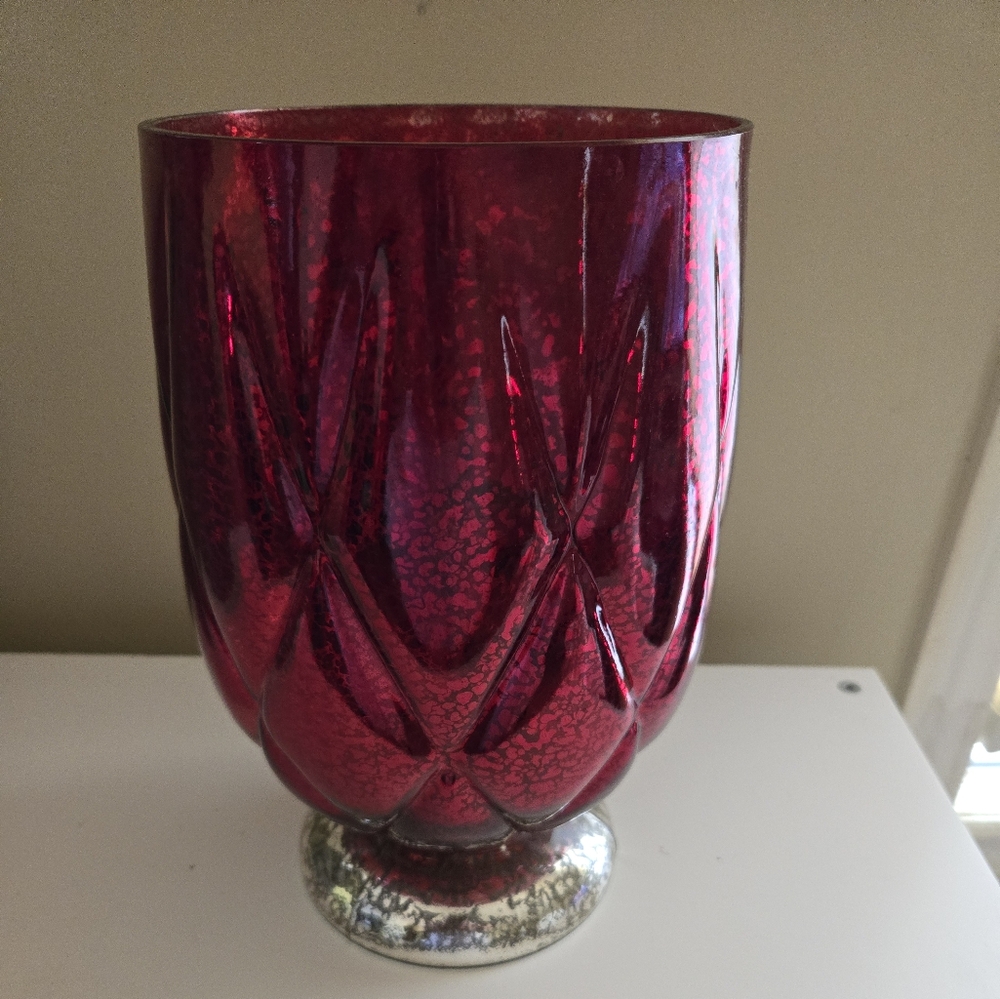 Partylite hurricane